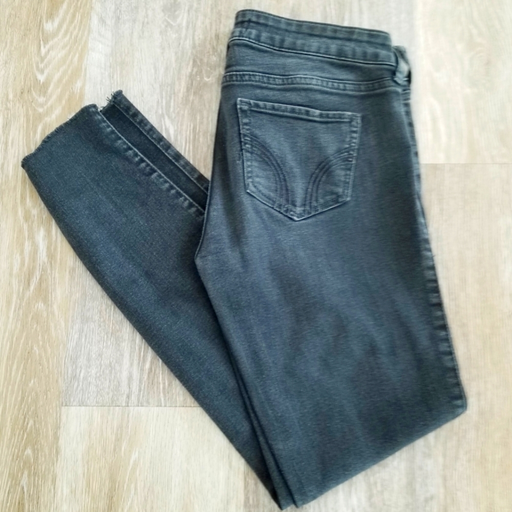 Hollister Black Skinny Jeans🖤